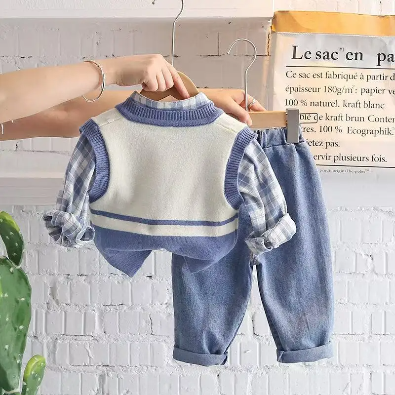 Conjunto con chaleco