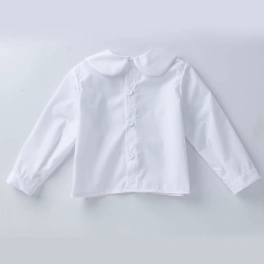 Camisa blanca con cuello