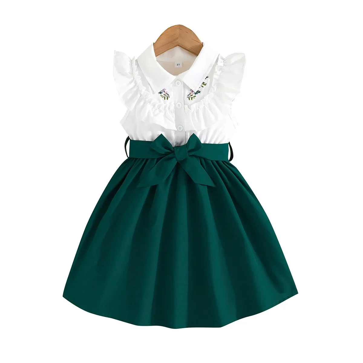 Vestido verde con blanco