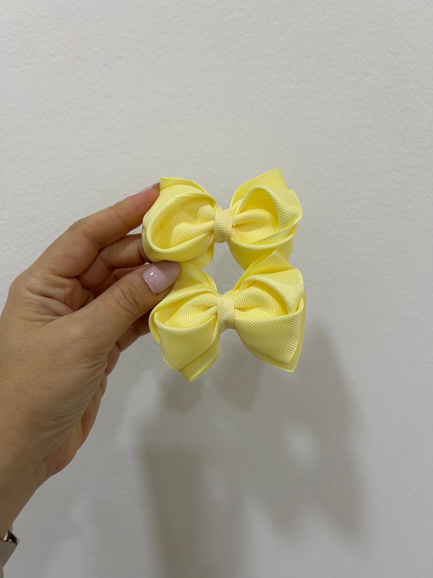Moño par caramelo