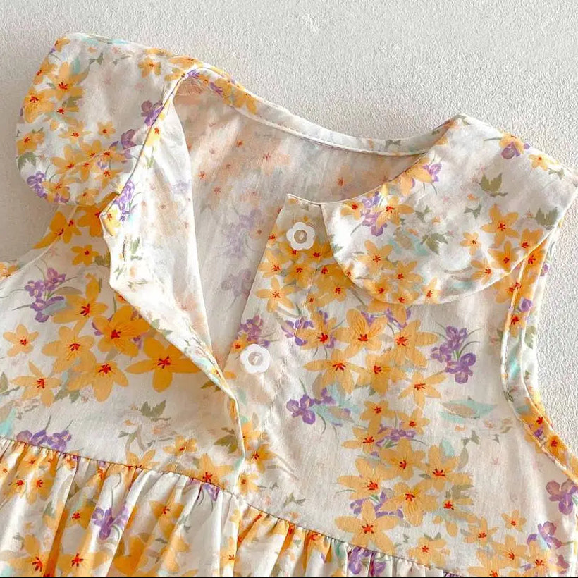 Pañalero flores naranjas