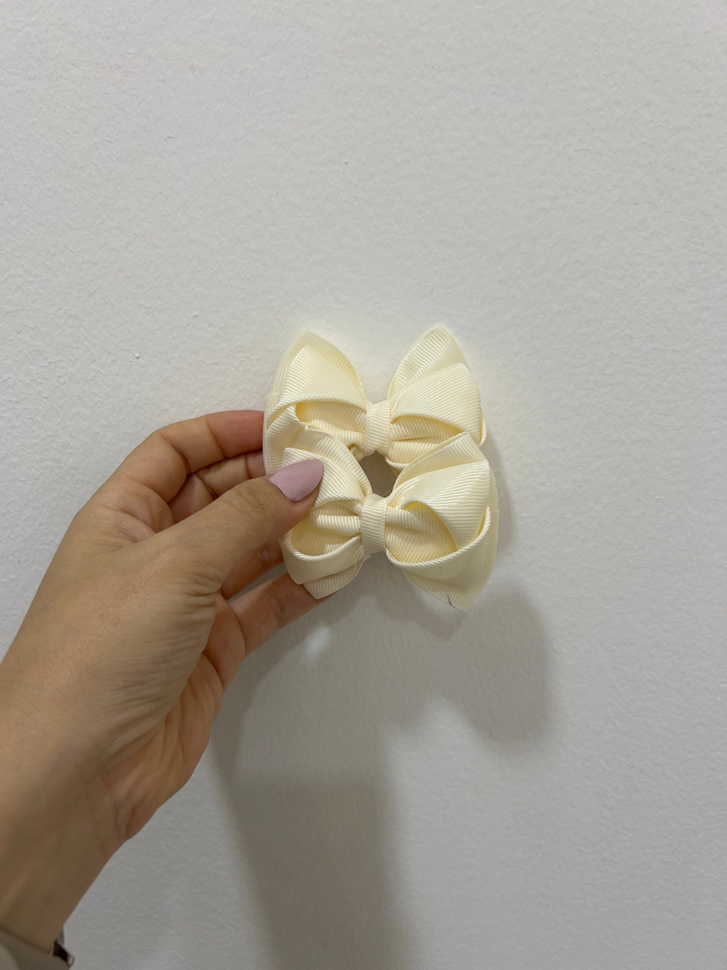 Moño par caramelo