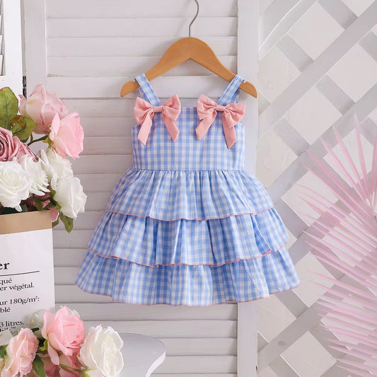 Vestido de cuadros con moñitos