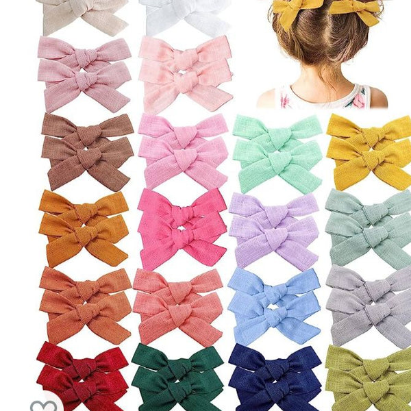 Moño de tela color diverso