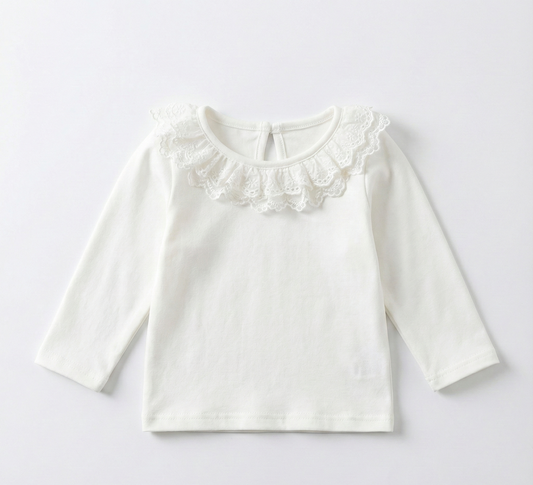 Blusa blanca con solapa