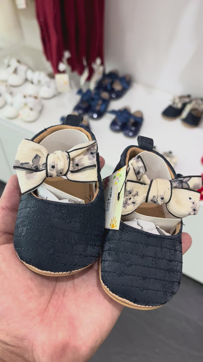 Zapatos azul con moño