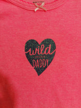 Cargar imagen en el visor de la galería, Pañalero algodón rosa wild about daddy
